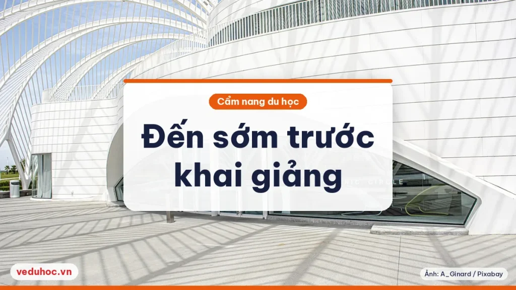 Toà nhà trắng hiện đại có mái vòm, minh hoạ nơi đến sớm trước khai giảng
